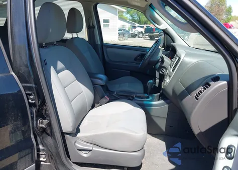 2007 Ford Escape Xlt из США, поврежденный, VIN 1FMCU93Z17KA34829